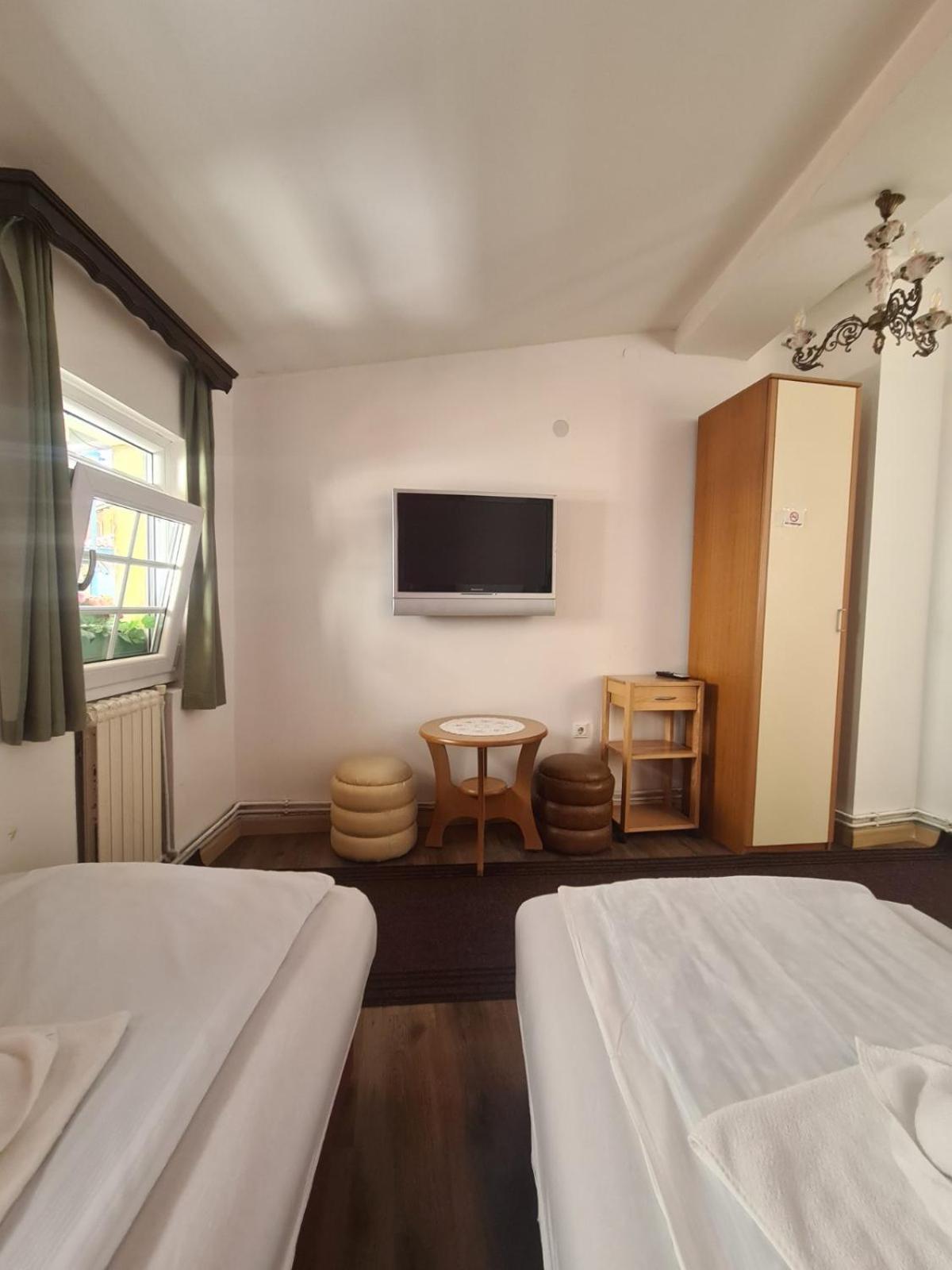 Guesthouse Nia Deluxe Sarajewo Zewnętrze zdjęcie