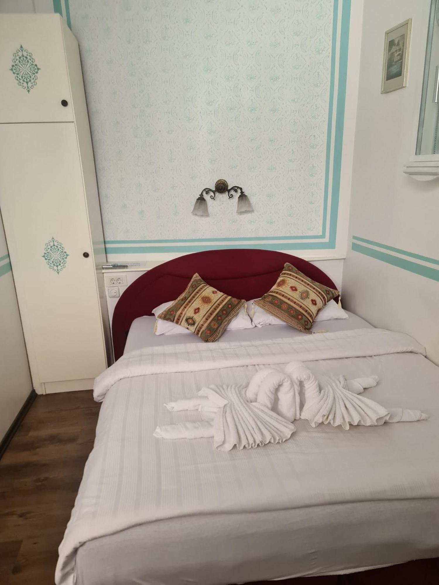Guesthouse Nia Deluxe Sarajewo Zewnętrze zdjęcie