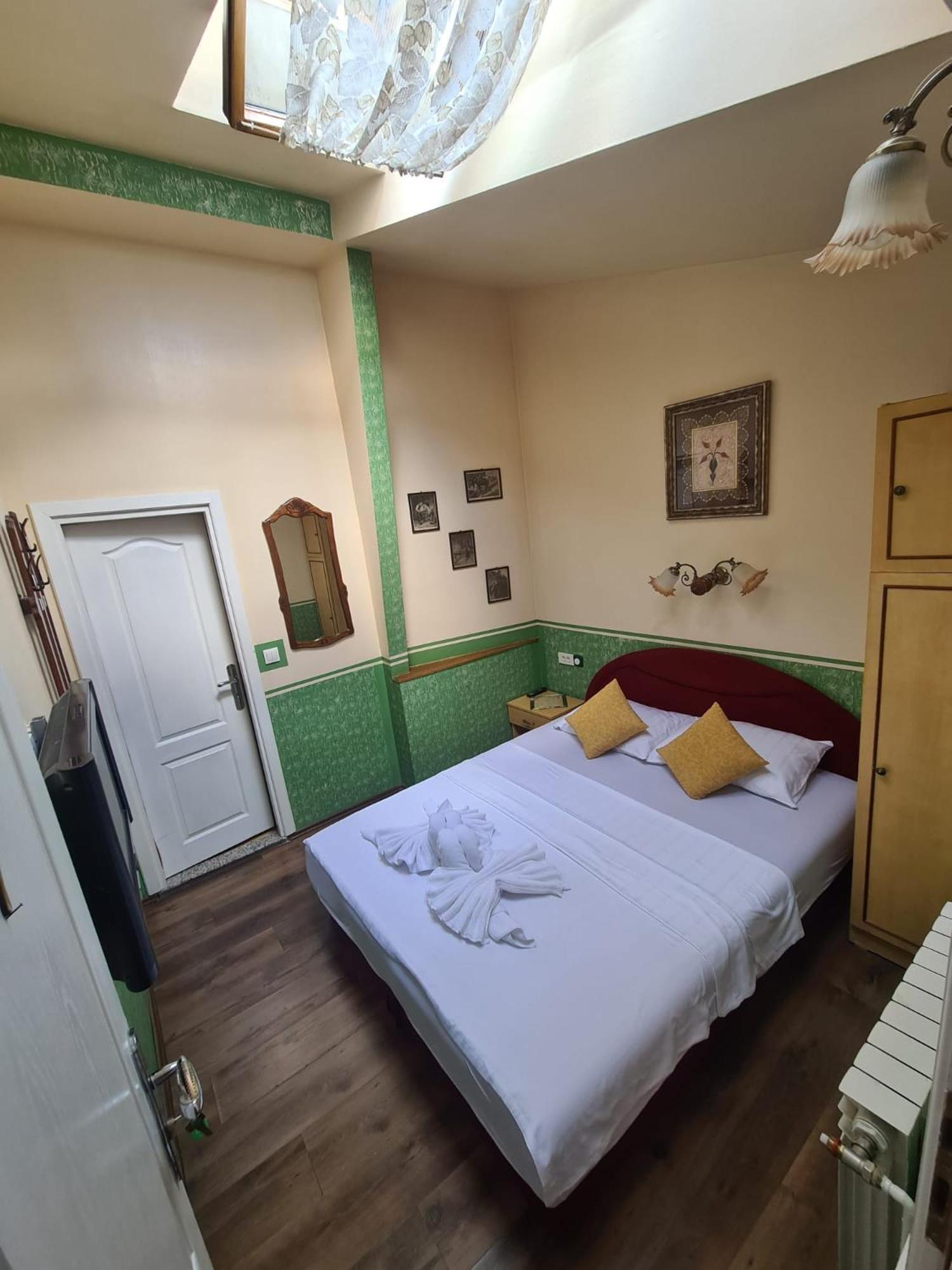 Guesthouse Nia Deluxe Sarajewo Zewnętrze zdjęcie